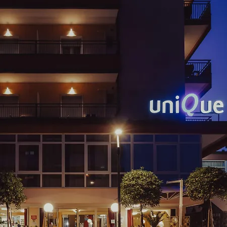 فندق Unique 3*